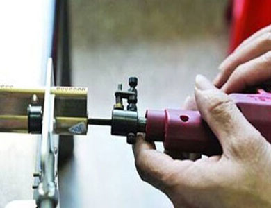 大连市24小时上门开锁公司