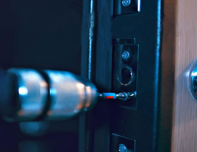 大连市24小时上门开锁公司